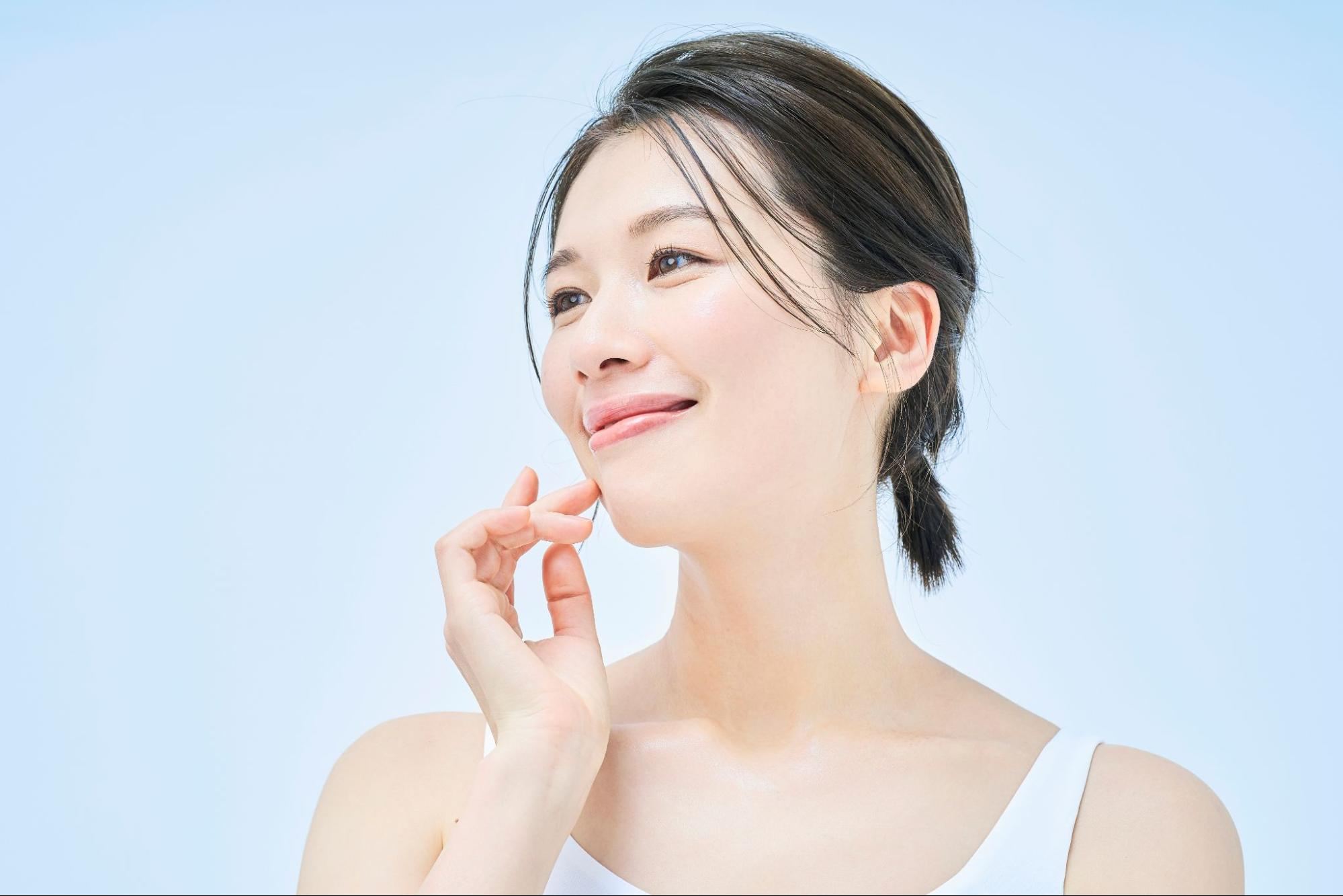 年齢サインに、内側から向き合う。大人女性のためのシワケア｜越前市周辺の美容鍼ならbeauty hari salon lilli