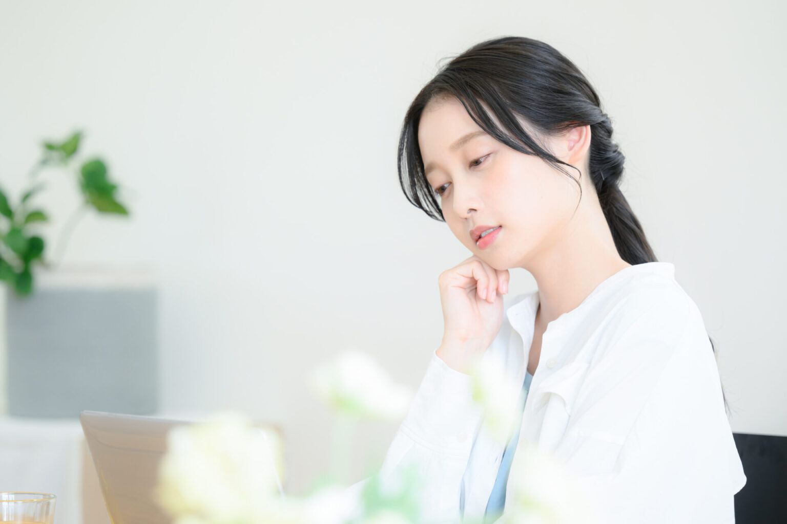 美容鍼で神経損傷は本当に起こる？リスクを減らす方法と信頼できるサロンの選び方｜福井市周辺の美容鍼ならbeauty hari salon lilli