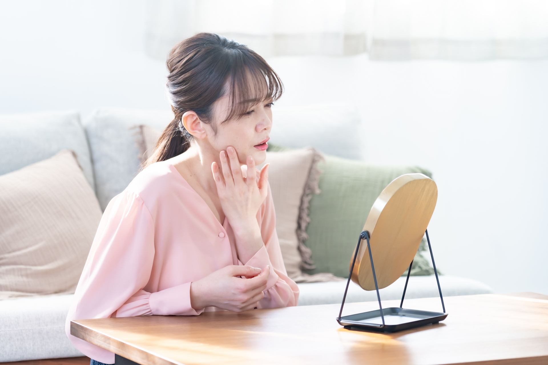 たるみ・むくみ・ほうれい線に！美容鍼で叶えるリフトアップケア｜福井市周辺で美容鍼ならbeauty hari salon lilli