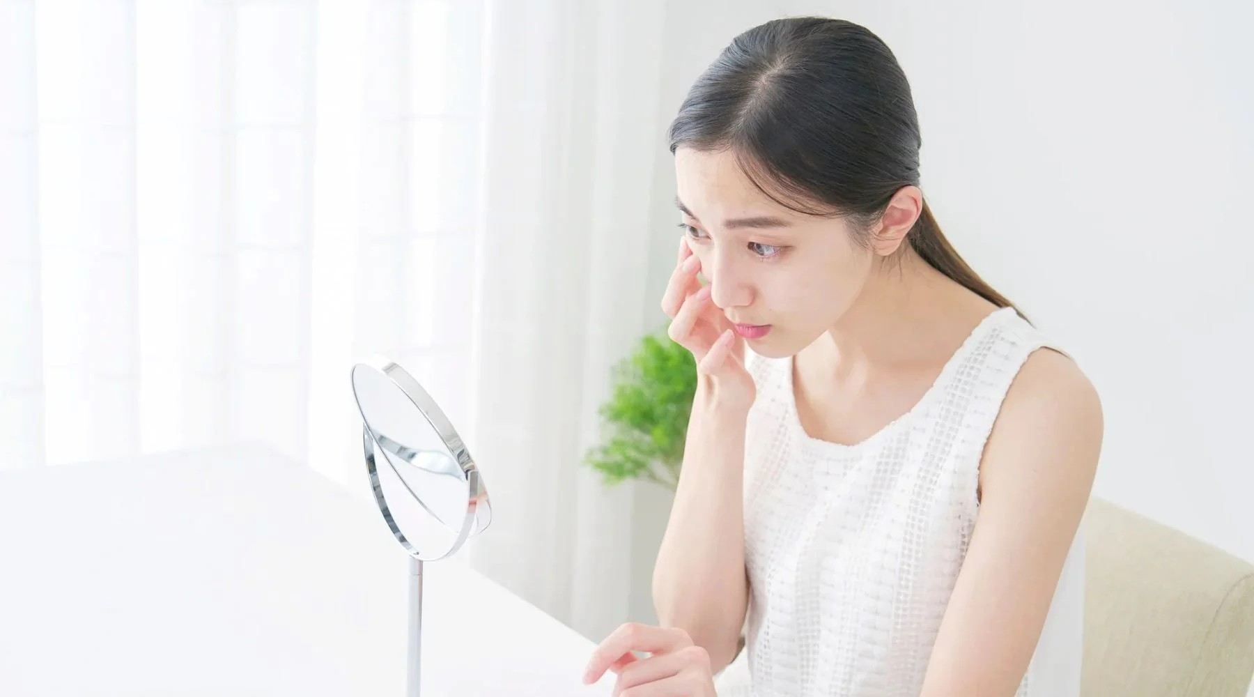 年齢とともに深くなるゴルゴラインに、美容鍼での選択を。